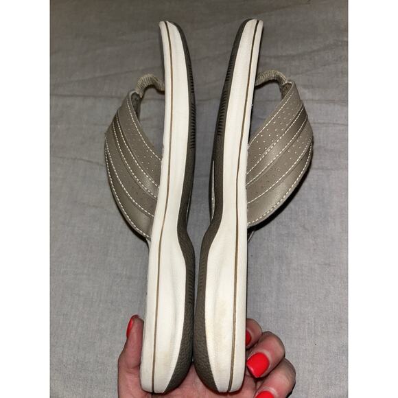 Clarks Cloudsteppers Womens Sandals Soft Comfortable‎ Size 8M US Gray - Picture 13 of 13